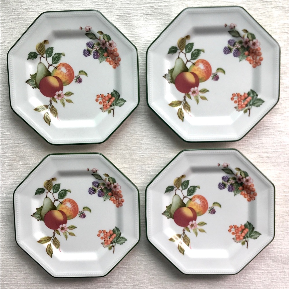 JOHNSON BROTHERS (4) fresh fruit tea plates <vintage>